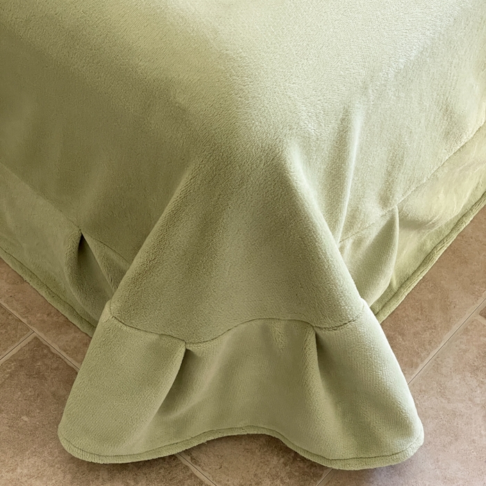 91家纺网 家纺一手货源 找家纺 一左一右 2024秋冬新款法式风复古印花褶皱花边保暖加厚高克重全消光牛奶绒四件套（提供买家秀） 复古绿