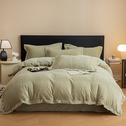 91家纺网 家纺一手货源 找家纺 （总）简宜家居（朝初家纺） 2025新款宽边提花牛奶绒四件套