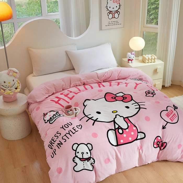 91家纺网 家纺一手货源 找家纺 蘭菲家纺 2024新款牛奶绒卡通三丽鸥单品被套 甜小咪