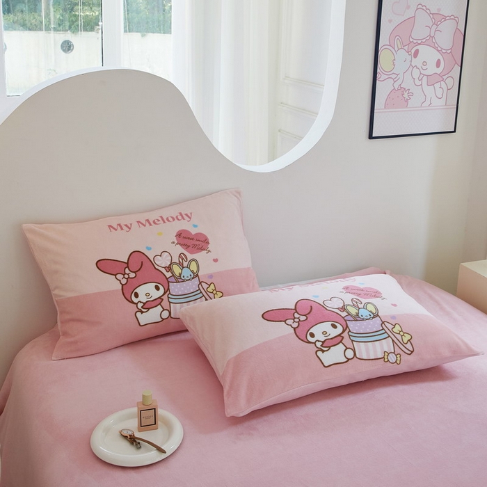 91家纺网 家纺一手货源 找家纺 蘭菲家纺 2024新款牛奶绒卡通三丽鸥四件套 收礼物