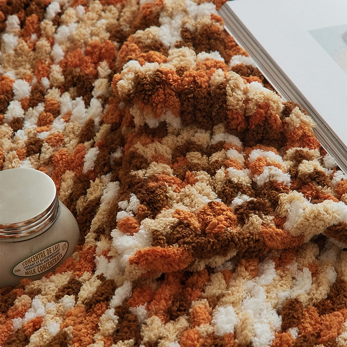 91家纺网 家纺一手货源 找家纺 （总）暖绵绵 2025新款半边绒生活简约针织毯-格瑞亚（最低零售价154）