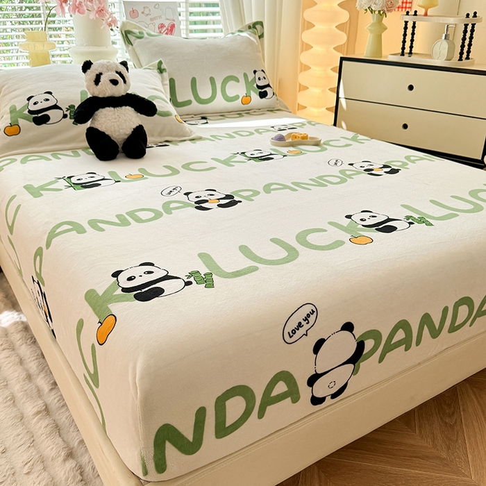 91家纺网 家纺一手货源 找家纺 妖妖家纺 2024新款200克牛奶绒单床笠 开心大熊猫