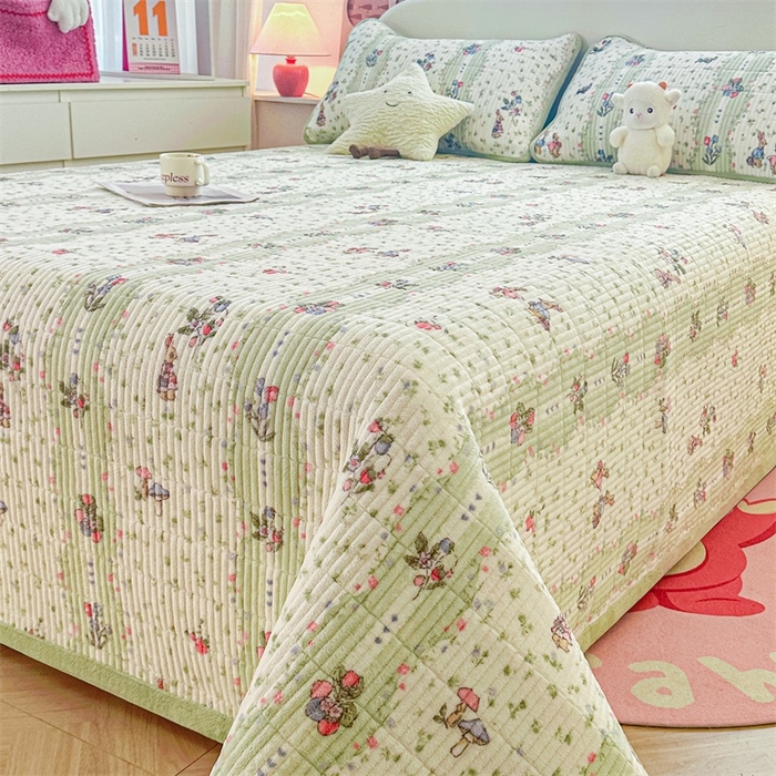 91家纺网 家纺一手货源 找家纺 梵朴 2024新款牛奶绒直角包边床盖 花开花兔-绿