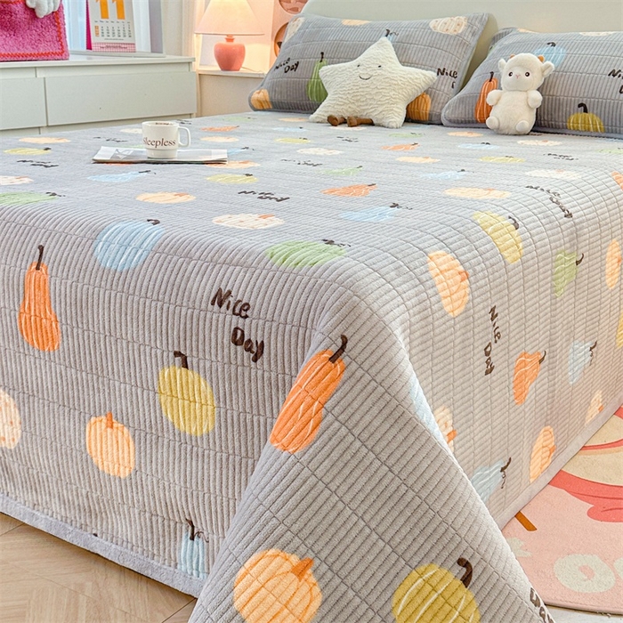 91家纺网 家纺一手货源 找家纺 梵朴 2024新款牛奶绒直角包边床盖 瓜果飘香