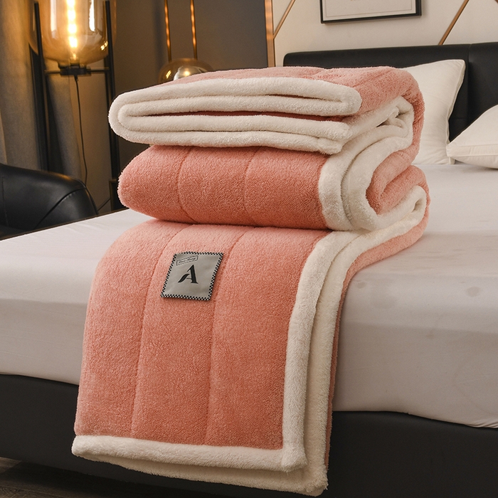 91家纺网 家纺一手货源 找家纺 恋绒家纺 2025新款加厚三层毛毯被牛奶绒复合毯子夹棉盖毯午睡毯子法莱绒毛毯 （亲肤绒-）-橘色