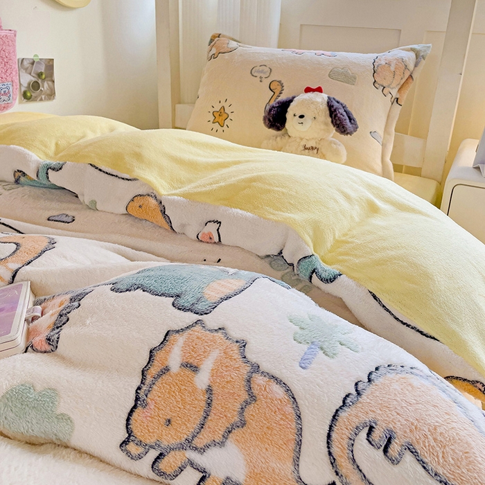 91家纺网 家纺一手货源 找家纺 贝扬思家纺 2024新款加厚雪花绒印花三件套 排队龙