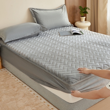 91家纺网 家纺一手货源 找家纺 （总）寝柔家纺 2024新款超柔宝宝绒加厚夹棉床笠