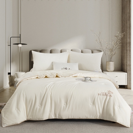 91家纺网 家纺一手货源 找家纺 双层纱家居 2024新款100支新疆精梳棉植物大豆蛋白被 白色