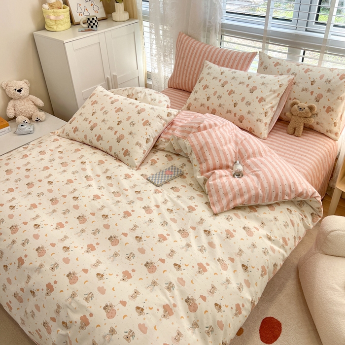 91家纺网 家纺一手货源 找家纺 晨希家居 2024新款全棉卡通印花简约款单被套 彩虹猴