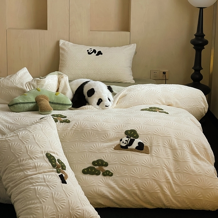 91家纺网 家纺一手货源 找家纺 （总）风向标家纺 2024新款A类立体牛奶绒毛巾绣-绽放青松系列（风格二）