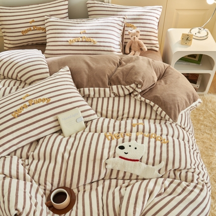 晨曦家纺 2024新款卡通毛巾绣牛奶绒卡通四件套 puppy狗-深咖