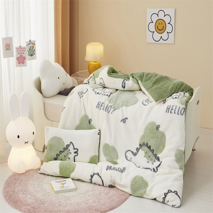 91家纺网 家纺一手货源 找家纺 丝涟家居 2025新款A类雪花绒牛奶绒儿童多功能可拆卸盖毯被 恐龙宝贝