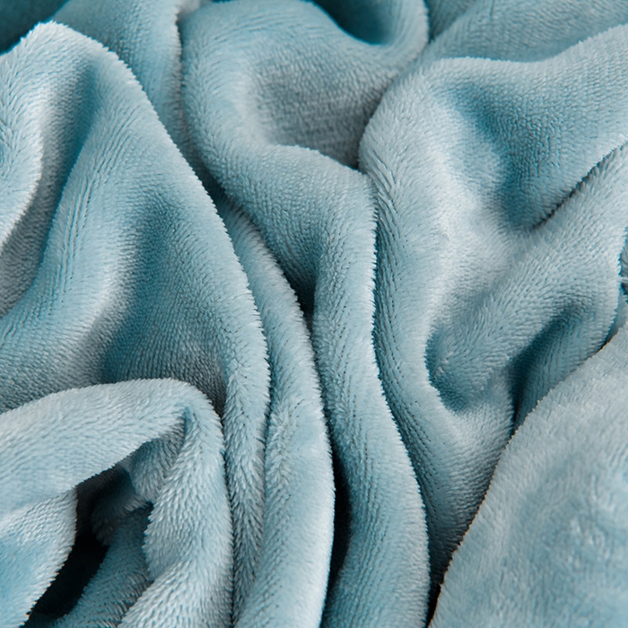 91家纺网 家纺一手货源 找家纺 畅畅家纺 2024新款简约纯色牛奶绒夹棉床盖四件套 倾城-雾蓝