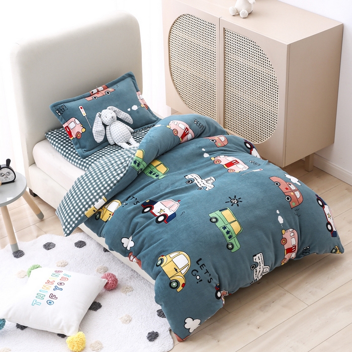 91家纺网 家纺一手货源 找家纺 吉咪兔 2025新款儿童卡通牛奶绒双面绒幼儿园被子三件套六件套保暖被褥被套 滴滴车队-蓝