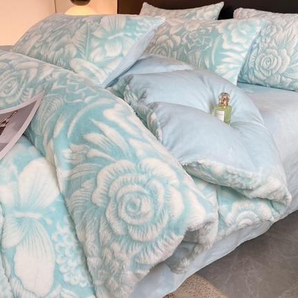 富之航家纺 2024新款剪花兔兔绒四件套 花恋-蓝