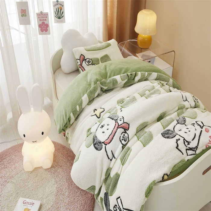 91家纺网 家纺一手货源 找家纺 丝涟家居 2025新款A类雪花绒牛奶绒儿童多功能可拆卸盖毯被 乐乐狗