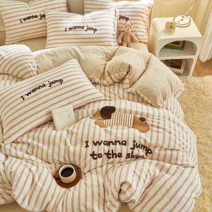 晨曦家纺 2024新款毛巾绣牛奶绒卡通单被套 腊肠狗-奶咖