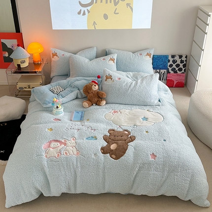 91家纺网 家纺一手货源 找家纺 （总）眠屿家纺 2024新款羊羔绒贴布绣四件套