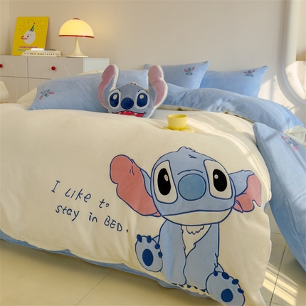 91家纺网 家纺一手货源 找家纺 （总）灰鲸 2025新款牛奶绒大版贴布绣四件套