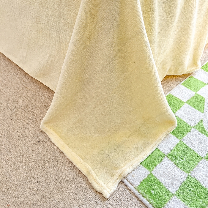 91家纺网 家纺一手货源 找家纺 琪格格纺织 2024新款印花A牛奶绒B兔兔绒大包边四件套 微雨  牛奶绒大包边