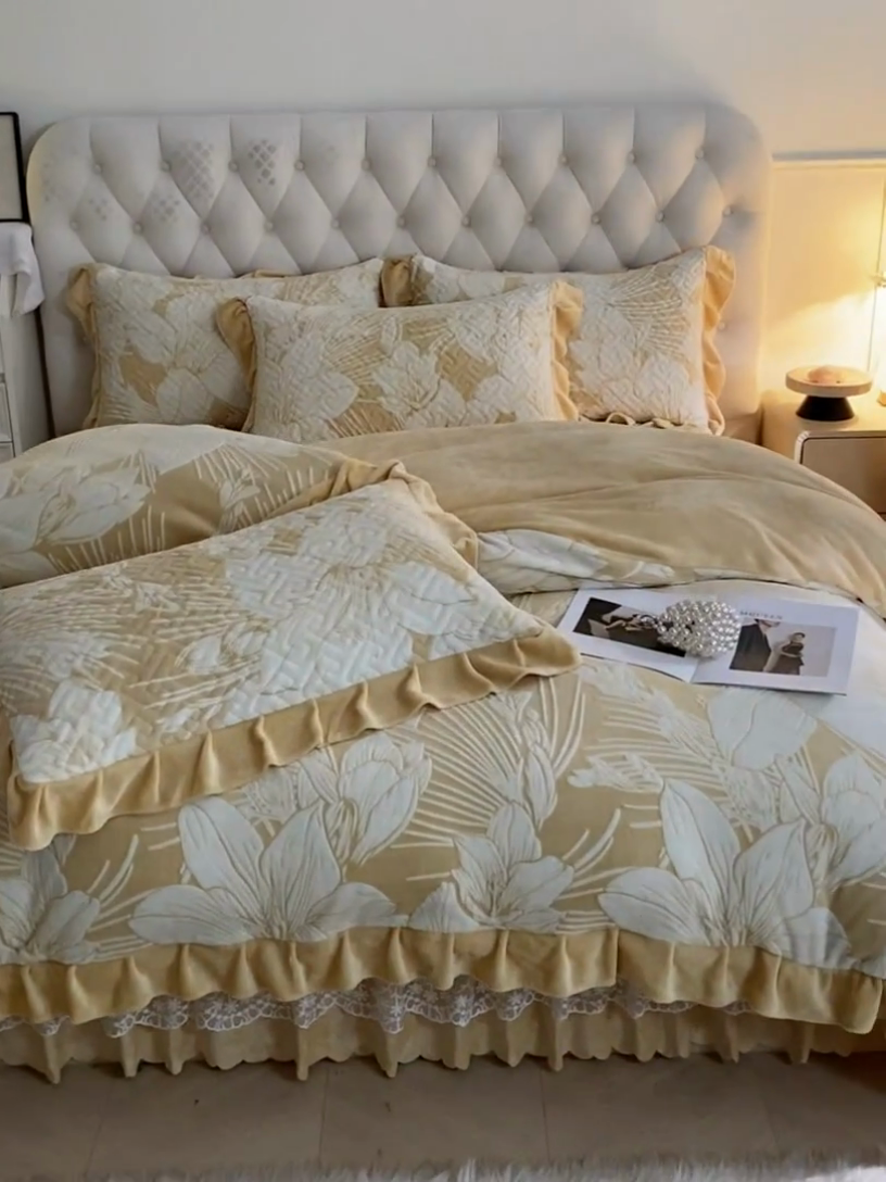 91家纺网 家纺一手货源 找家纺 畅畅家纺 2024新款11斤高克重新款韩版烂花牛奶绒床盖四件套系列 幽兰-嫩黄