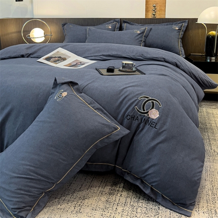 91家纺网 家纺一手货源 找家纺 （总）灰鲸 2025新款秋冬加厚磨毛刺绣四件套