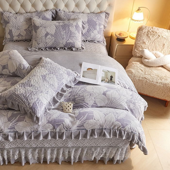 91家纺网 家纺一手货源 找家纺 畅畅家纺 2024新款11斤高克重新款韩版烂花牛奶绒床盖四件套系列 幽兰-灰紫