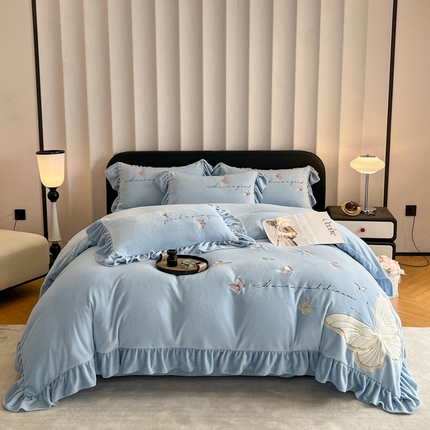 爱家（原缔乐家纺） 2024新款牛奶绒贴布绣四件套-蝶舞 蝶舞-天空兰