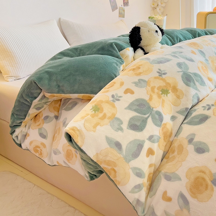 91家纺网 家纺一手货源 找家纺 大柏树 2025新款A类高克重亲肤舒适牛奶绒印花四件套-单被套可定制 朵柔-黄