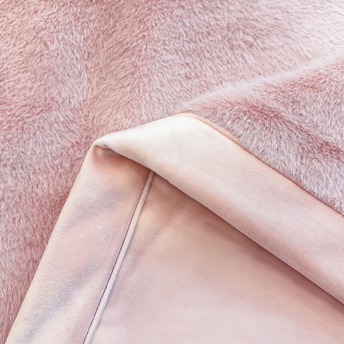 91家纺网 家纺一手货源 找家纺 2025新款纯色仿貂绒双面绒宝宝绒多功能休闲毯子办公室卧室复合毯子 粉色