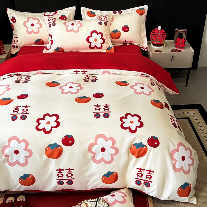 91家纺网 家纺一手货源 找家纺 金牛座家纺 2025新款高克重亲肤棉磨毛数码印花婚庆四件套配高档礼盒 柿柿如意