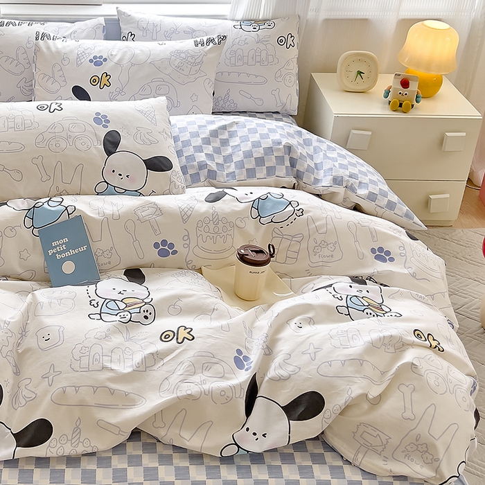 91家纺网 家纺一手货源 找家纺 拾物记 2024新款A类12868全棉喷气印花四件套 蓝色小狗