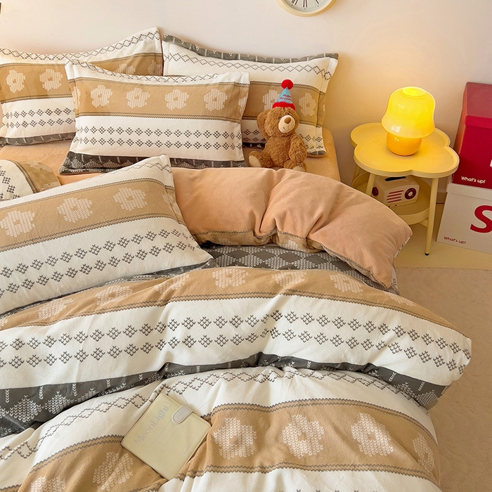 91家纺网 家纺一手货源 找家纺 大柏树 2025新款A类高克重亲肤舒适牛奶绒印花四件套-四件套可定制 波西米亚