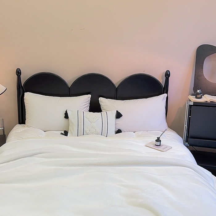 91家纺网 家纺一手货源 找家纺 2025新款纯色仿貂绒双面绒宝宝绒多功能休闲毯子办公室卧室复合毯子 白色