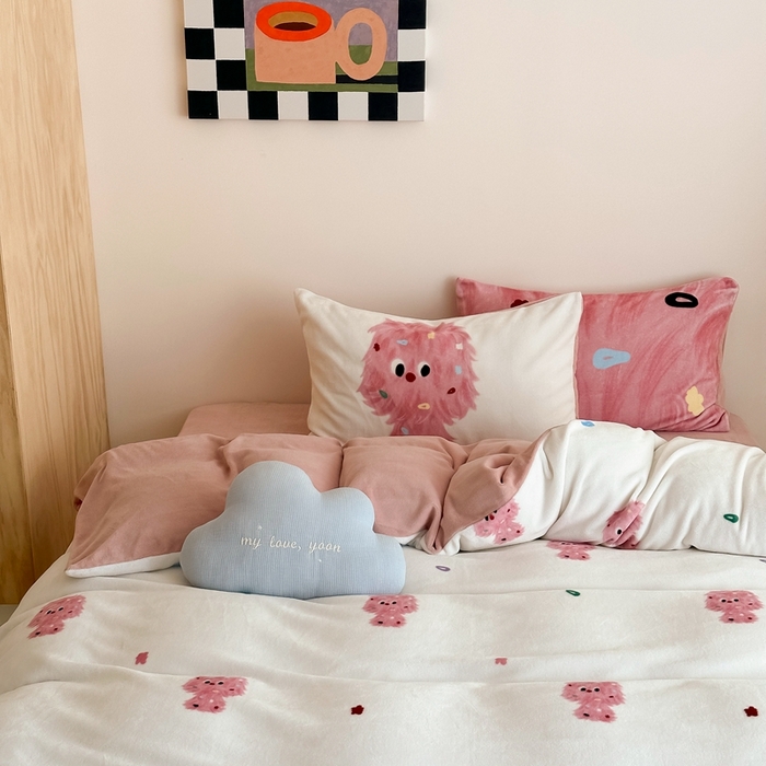 91家纺网 家纺一手货源 找家纺 时光里 2024新款ins风牛奶绒四件套 毛毛怪