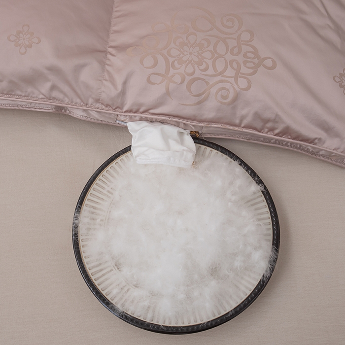 91家纺网 家纺一手货源 找家纺 静若居2024新款羽绒被壳高精密真丝提花羽绒被壳单层防绒婚庆款 粉色