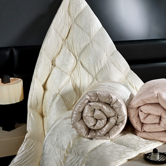 91家纺网 家纺一手货源 找家纺 静若居 2024新款羽绒被壳高精密真丝提花羽绒被壳单层防绒婚庆款 粉