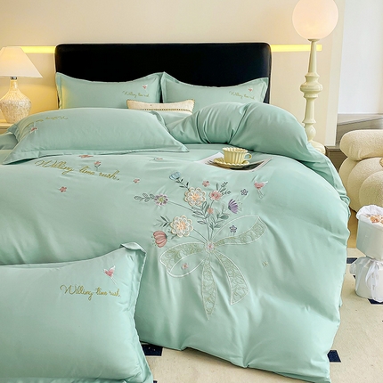 91家纺网 家纺一手货源 找家纺 （总）帝菲妮 2025新款法式公主风立体花绣花优肤棉刺绣四件套-花开半夏