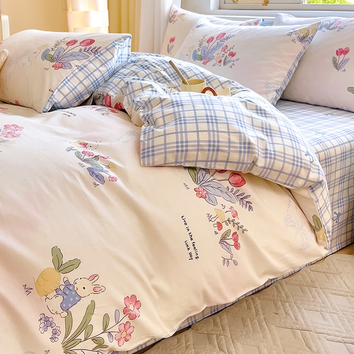 91家纺网 家纺一手货源 找家纺 拾物记 2024新款A类12868全棉喷气印花四件套 幻蝶兔