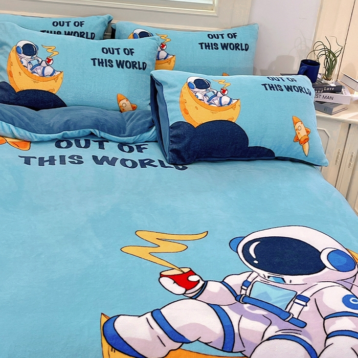 91家纺网 家纺一手货源 找家纺 浩诚 2024新款大版卡通高克重加厚保暖牛奶绒四件套太空人宇航员系列-原创设计 圆梦星球