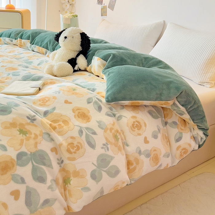 91家纺网 家纺一手货源 找家纺 大柏树 2025新款A类高克重亲肤舒适牛奶绒印花四件套-单被套可定制 朵柔-黄