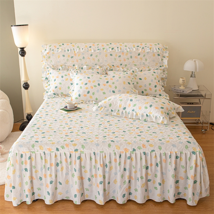 91家纺网 家纺一手货源 找家纺 十个点家纺 2024新款云锦棉印花晚秋系列床头罩 杏叶繁花