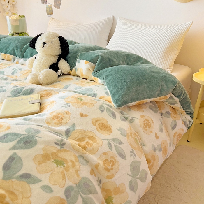 91家纺网 家纺一手货源 找家纺 大柏树 2025新款A类高克重亲肤舒适牛奶绒印花四件套-单被套可定制 朵柔-黄