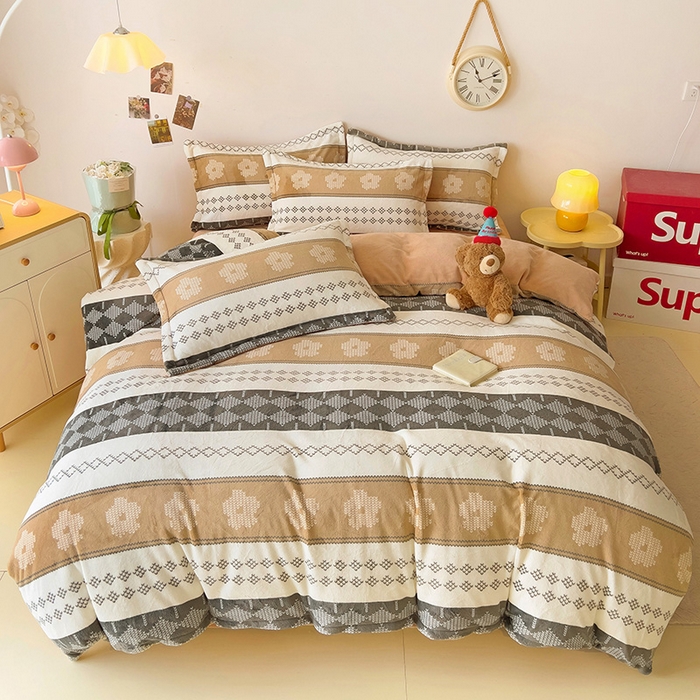 91家纺网 家纺一手货源 找家纺 大柏树 2025新款A类高克重亲肤舒适牛奶绒印花四件套-四件套可定制 波西米亚