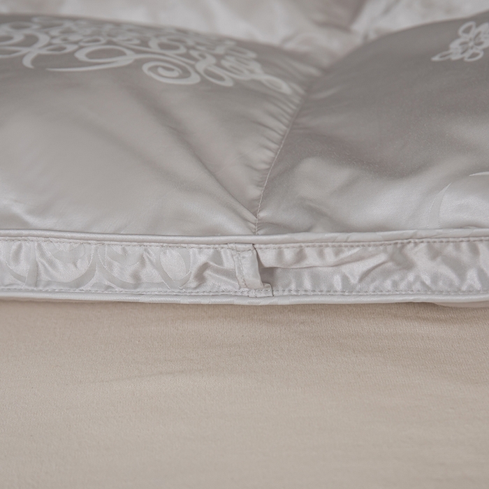 91家纺网 家纺一手货源 找家纺 静若居2024新款羽绒被壳高精密真丝提花羽绒被壳单层防绒婚庆款 灰色