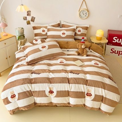 大柏树 2025新款A类高克重亲肤舒适牛奶绒印花四件套-四件套可定制 布琪小熊-咖