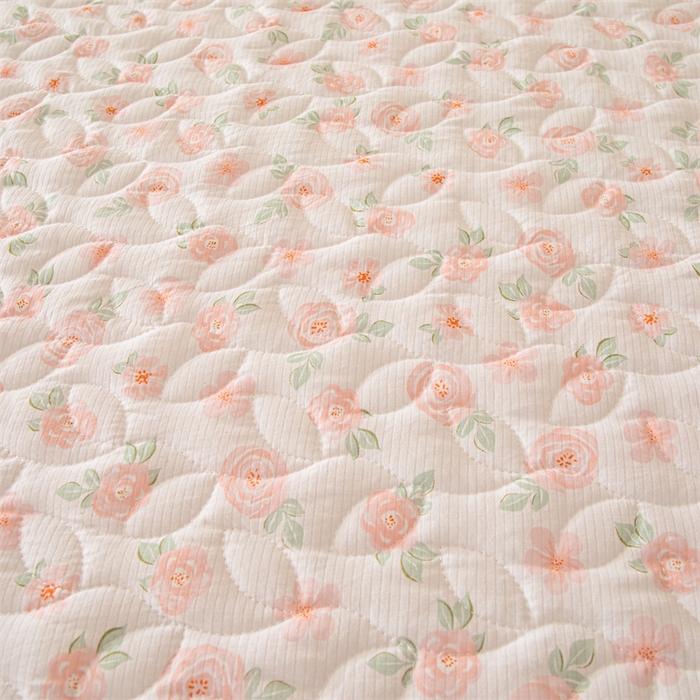 91家纺网 家纺一手货源 找家纺 十个点家纺 2024新款云锦棉印花晚秋系列床头罩 红粉世家