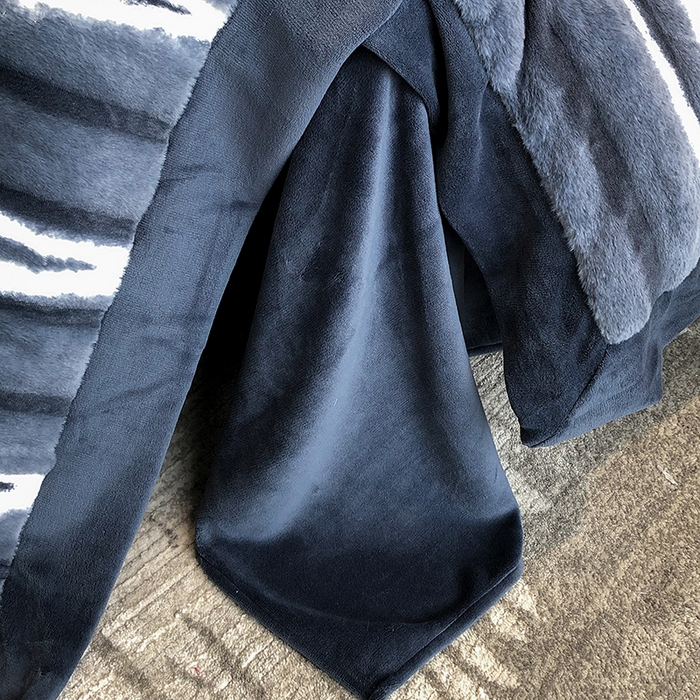 91家纺网 家纺一手货源 找家纺 若未家居 LOVEWE HOUSE 2025秋冬皮草套件A版500克丹麦貂B版240克全消光牛奶绒高端四件套巴洛克  巴克洛布鲁蓝