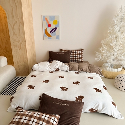 91家纺网 家纺一手货源 找家纺 时光里 2024新款ins风牛奶绒四件套 泰迪狗