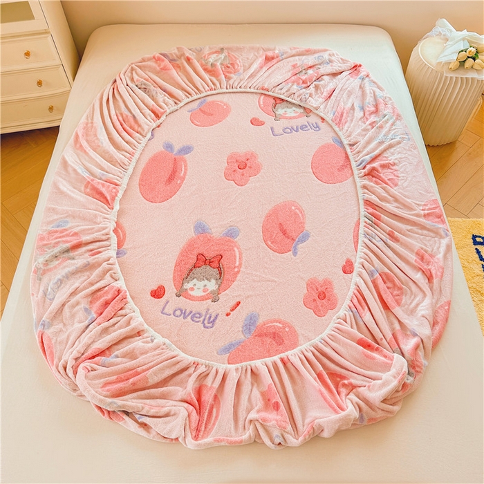 91家纺网 家纺一手货源 找家纺 喜居 喜居 2024新款雪花绒床笠印花牛奶绒床笠三件套单床笠 桃子女孩